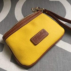 DOONEY & BOURKE 🌼 Canary Yellow Wristlet